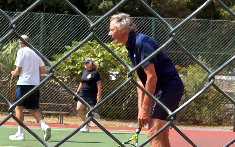 Photo 3 of 5, Playing, Closed tournament 2026